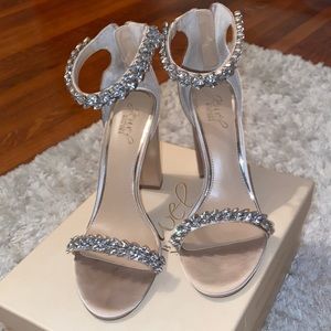 Evening Sandals - Champagne
